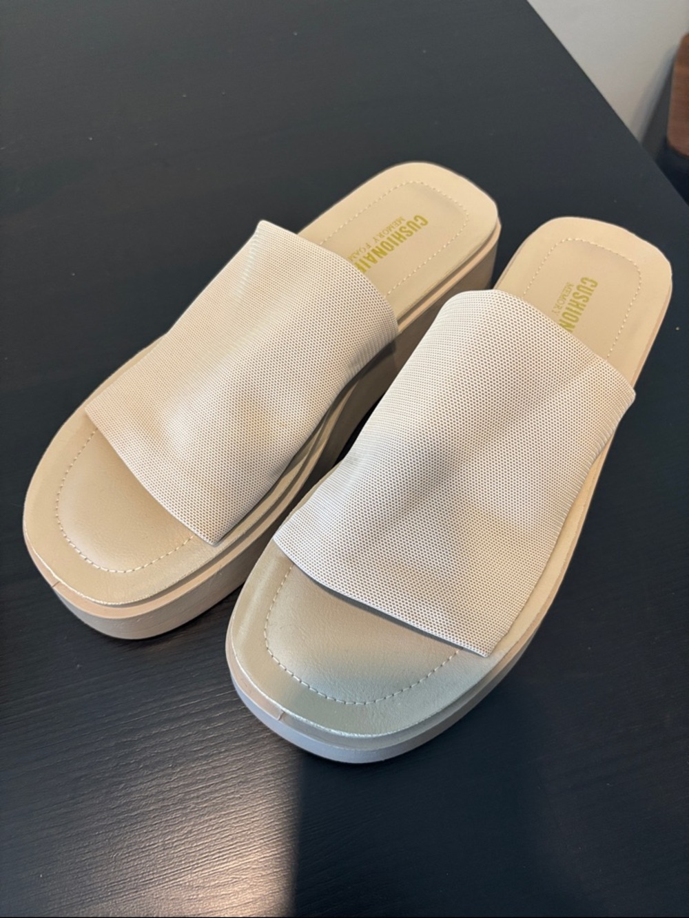 Cushionaire Beige Mesh Slide Sandals